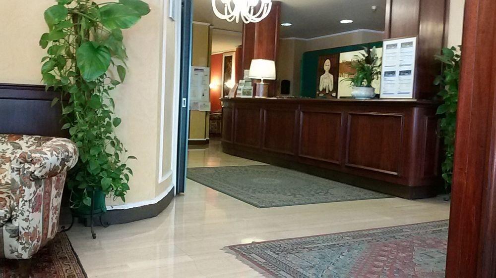 Hotel Minerva Palace Montecatini Terme Exterior photo