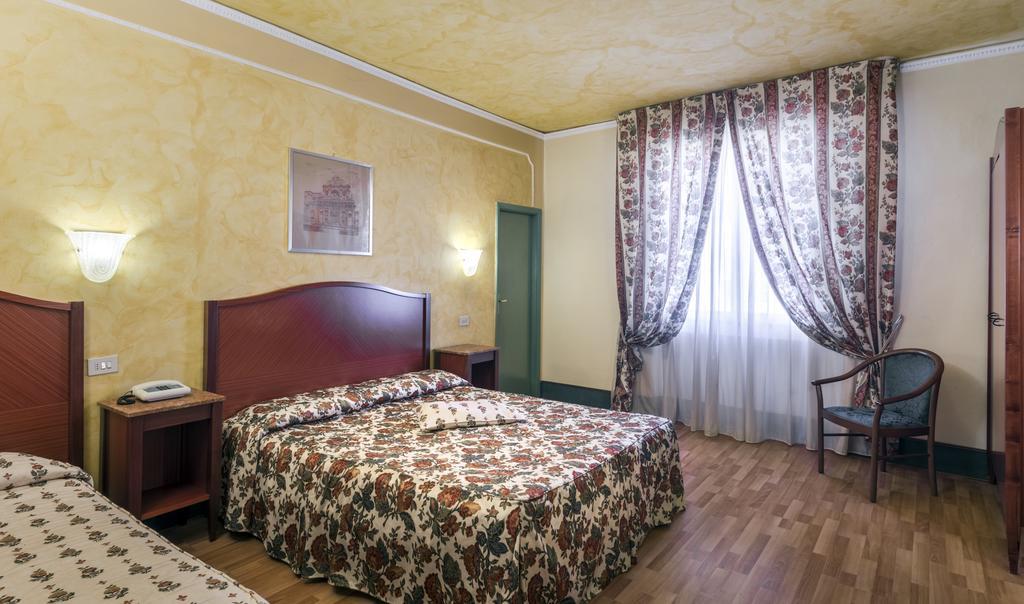 Hotel Minerva Palace Montecatini Terme Exterior photo