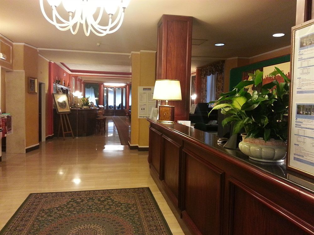Hotel Minerva Palace Montecatini Terme Exterior photo